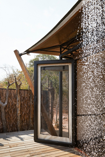 Molori Mashuma: Villa-style Suite - Outdoor Shower