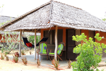 Nuarro Lodge: Globetrotter - Vorbau