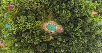 Syna Tiger Resort Luftbild: Swimming Pool