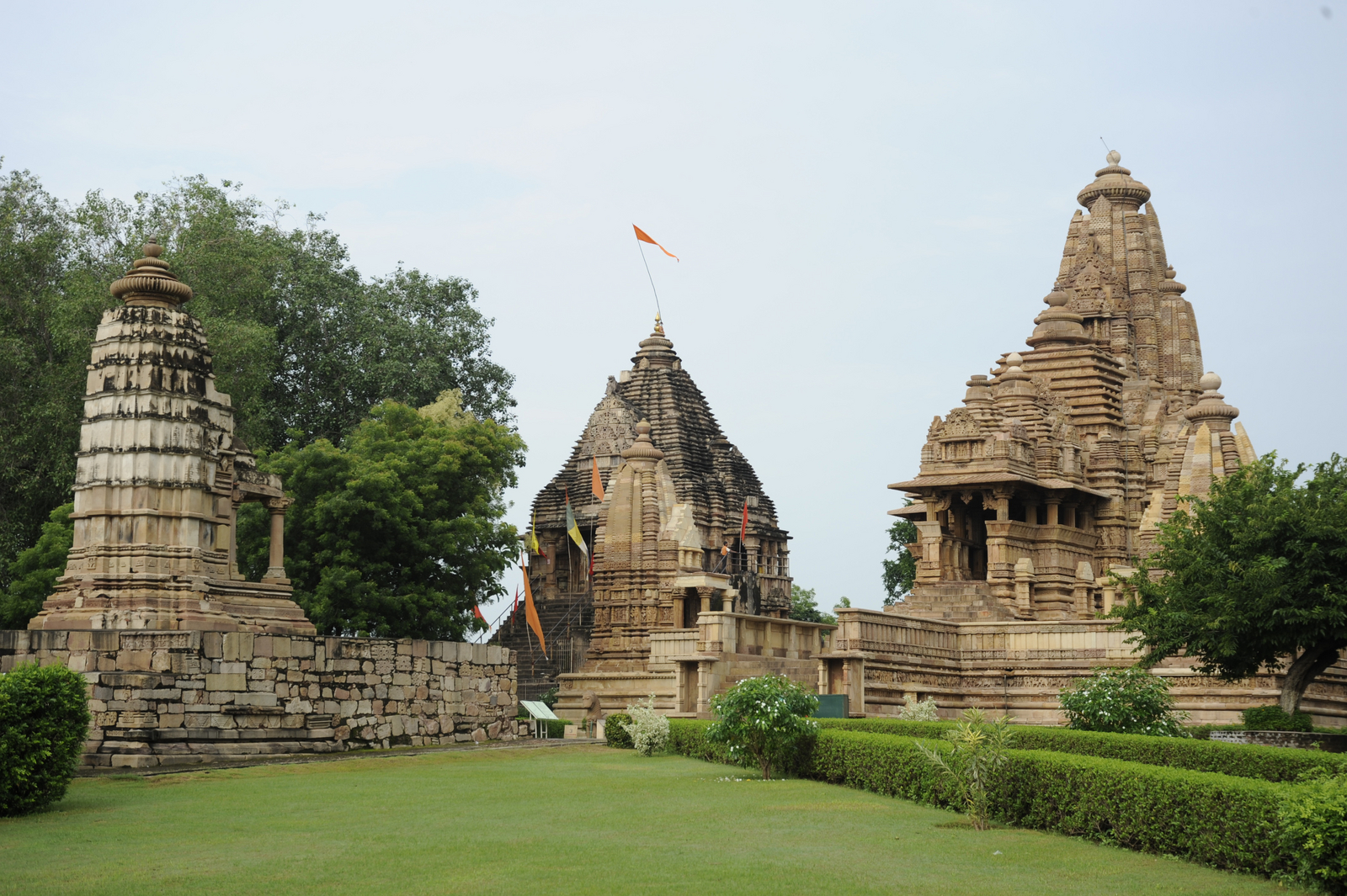 Khajuraho Khajuraho: Matangeshwara- und Lakshmana-Tempel