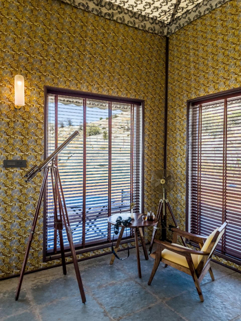 Brij Pola Brij Pola: Teleskop