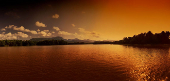 Denwa Backwater Escape: Abendstimmung