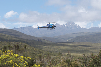 Sirikoi Lodge Sirikoi Lodge: Flug auf halber Höhe