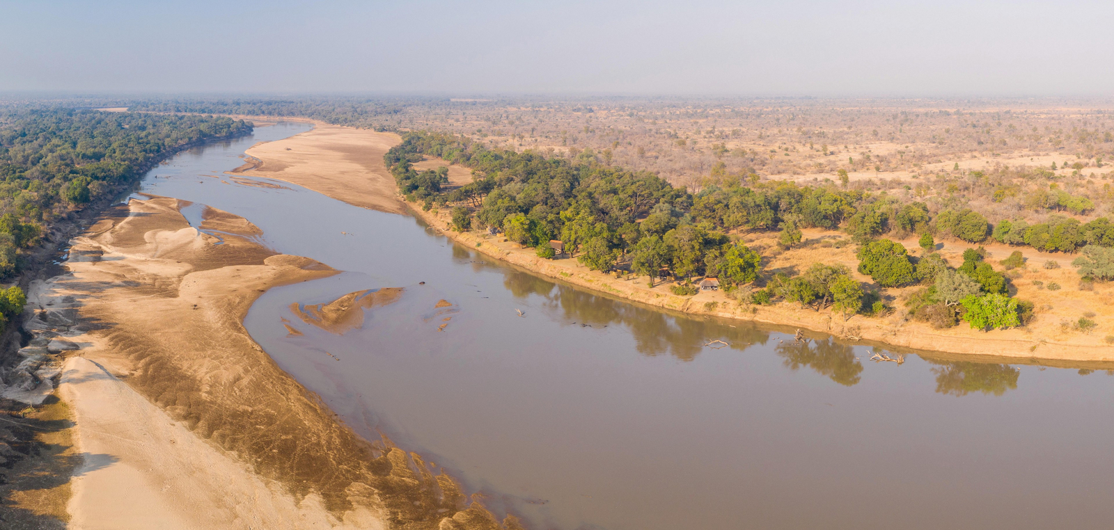 Time + Tide Mchenja Camp Time + Tide Mchenja Camp: Luftbild
