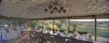 Richard's River Camp: Speisezelt