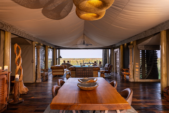 Sitatunga Private Island Suite: Esstisch