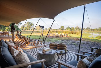 Chicari Camp: Wildtierbeobachtung in der Pfanne vor dem Camp