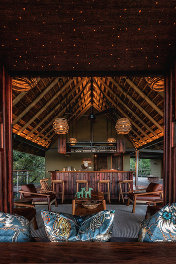 Chitabe Camp: Bar vom Aussichtspunkt betrachtet