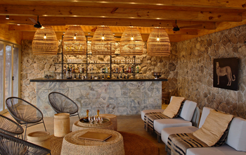 Namiri Plains Camp: Bar und Lounge