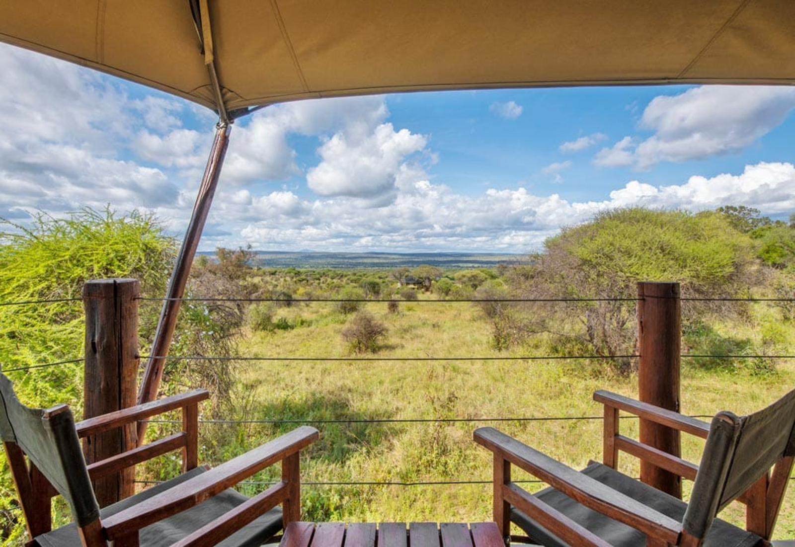 Tarangire Kuro Treetops Lodge Tarangire Kuro Treetops Lodge: Ausblick von der Lodge