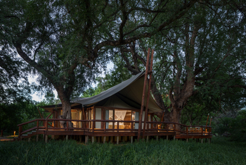 Tuli Safari Lodge Mashatu: Gästesuite bei Nacht