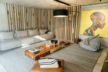 Cheetah Plains Mvula House: Entertainment Lounge