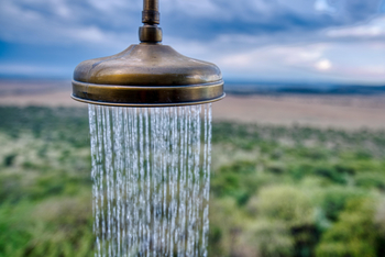 Mbali Mbali Soroi Serengeti Lodge: Dusche