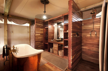 Somalisa Camp Somalisa Camp: Wanne und Dusche