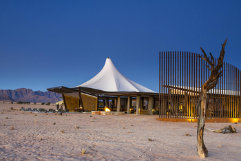 Dead Valley Lodge: Hauptgebäude