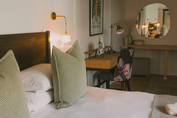 Fancy Fritz B&B: Elegant Suite