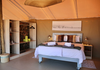 The Elegant Desert Camp: Doppelbett