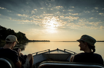 Baines River Camp: Motorbootexkursion