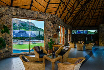 Matobo Hills Lodge Matobo Hills Lodge: Korbmöbel