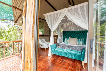 Tintswalo at Siankaba: Victoria Falls Suite
