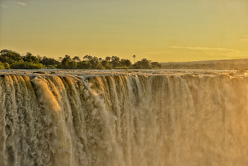 Ilala Lodge: Wasserfälle