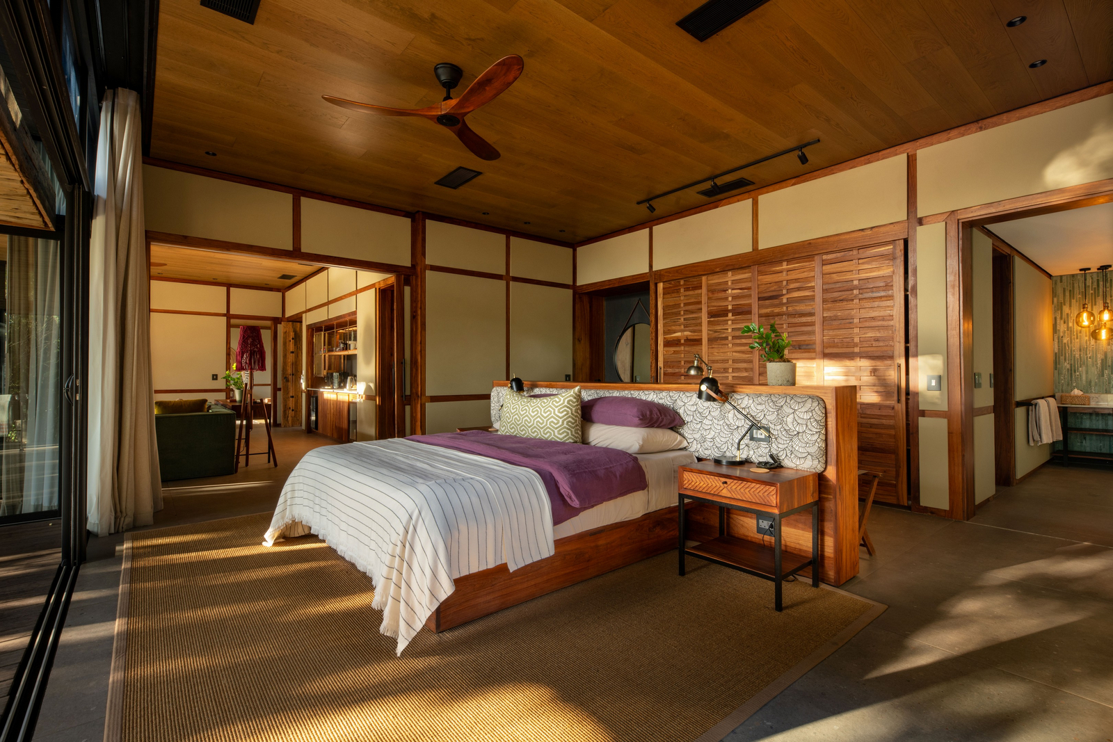 Tanda Tula Safari Camp Tanda Tula Safari Camp: Family Suite