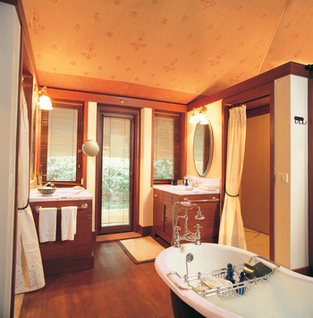 The Oberoi Rajvilas: Royal Tent - Wanne