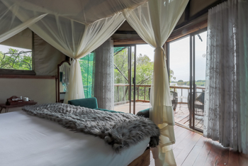 Tintswalo at Siankaba: Victoria Falls Suite