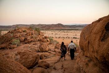 Twyfelfontein Adventure Camp: Nature Walk