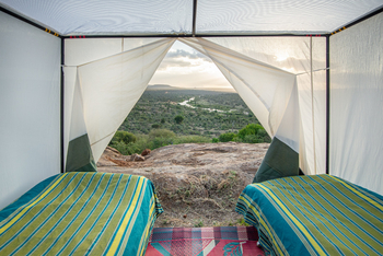 Laikipia Wilderness Camp: Blick aus einem Zelt
