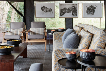 Sanctuary Ngorongoro Crater Camp: Lounge