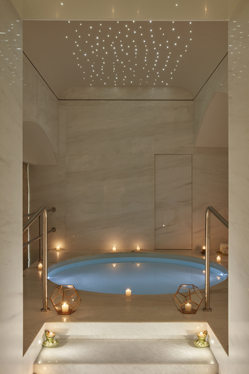 Taj Mahal Palace: Dead Sea Flotation Basin