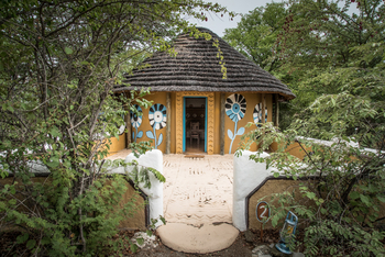 Planet Baobab: Hütte