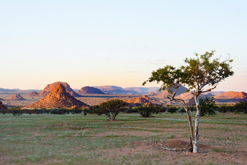 Twyfelfontein Adventure Camp: Fernblick nach Osten