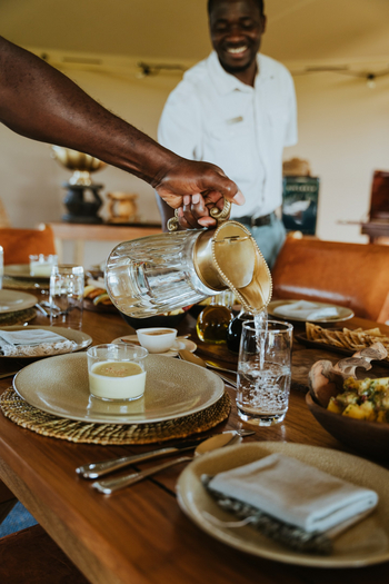 Wilderness Usawa Serengeti Camp: Mineralwasser