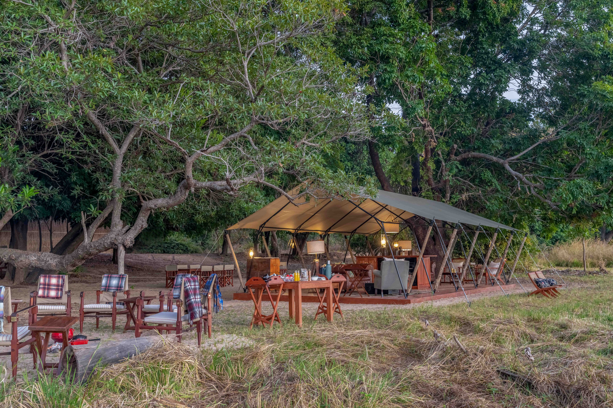 Time + Tide Luwi Camp Time + Tide Luwi Camp