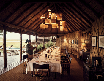 Mapula Lodge: Dinner Table