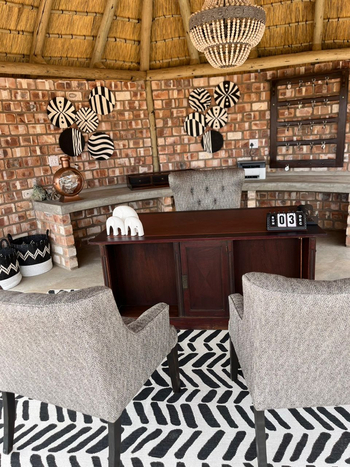 Ondjamba Hills: Rezeption