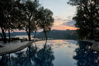 Singita Pamushana Lodge: Reflecting Pool