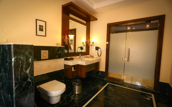 The Kipling Lodge: Waschtisch