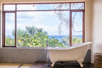 Pumulani Lodge: Badewanne