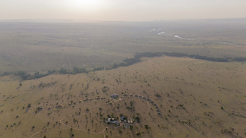 Serengeti Mara River Camp: Camp und Landschaft von oben