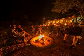 Verney's Camp: Aussenansicht