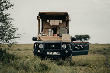 Wayo Serengeti Green Camp: Safari Auto frontal