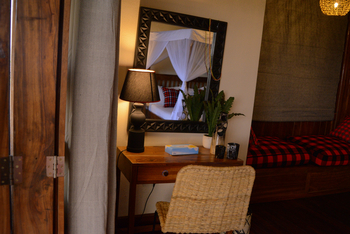 Adere Safari Lodge: Spiegel