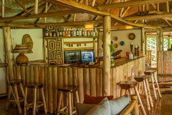 Buhoma Lodge: Bar