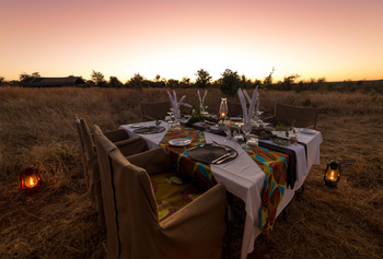 Hwange Bush Camp: Abendessen im Freien