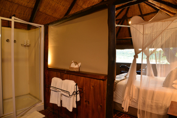 Ivory Safari Lodge Ivory Safari Lodge: Bad