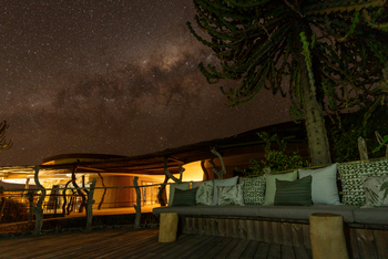 Mashatu Euphorbia Villas Mashatu Euphorbia Villas: Sterne über der Lodge