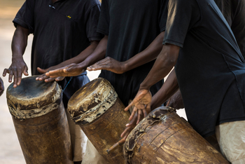 Time + Tide South Luangwa Time + Tide South Luangwa: Seka-Tanz